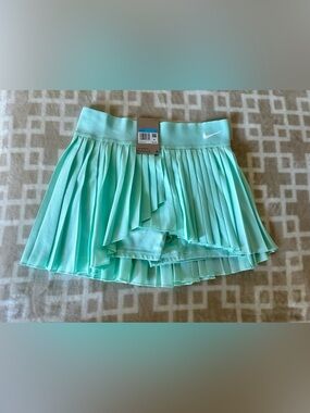 Nike Mint Green Pleated Athletic Skort